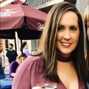 Meet your Posher, Carla